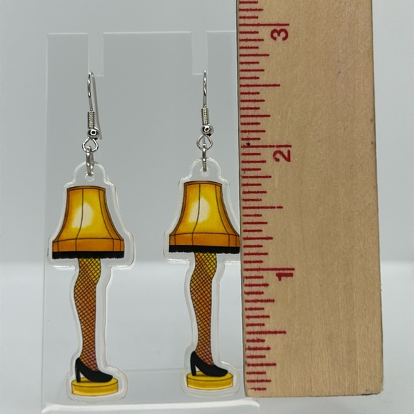“A Christmas Story” High Heel Leg Lamp Acrylic Earrings - Picture 3 of 3